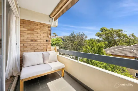 Property photo of 9/68 Pacific Parade Dee Why NSW 2099