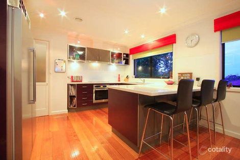 Property photo of 15 Yanigin Drive Glen Waverley VIC 3150