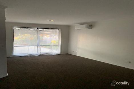 Property photo of 4 Ormond Rise Roxburgh Park VIC 3064