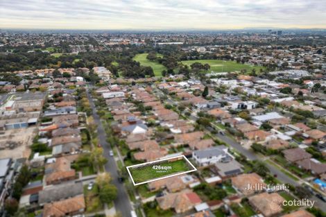 Property photo of 32 Bird Avenue Northcote VIC 3070