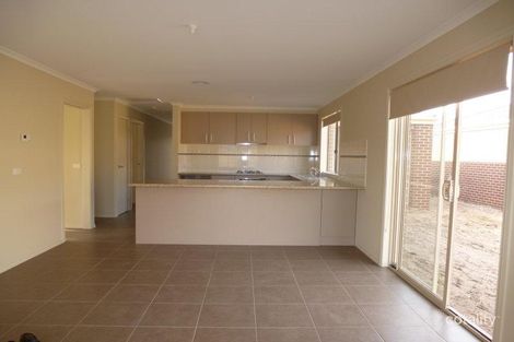 30 Myhaven Cct, Carrum Downs, VIC 3201