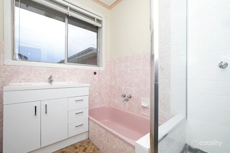 Property photo of 12 Orford Road St Albans VIC 3021