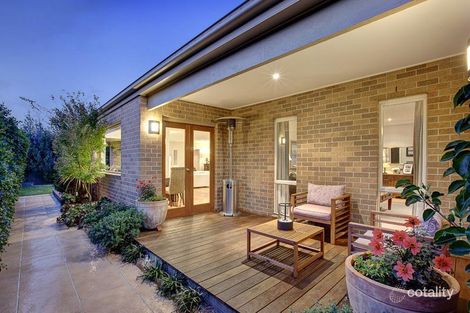 Property photo of 29 Freshfield Avenue Mooroolbark VIC 3138