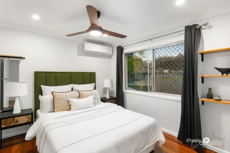 Property photo of 10 Aruma Street Holland Park West QLD 4121