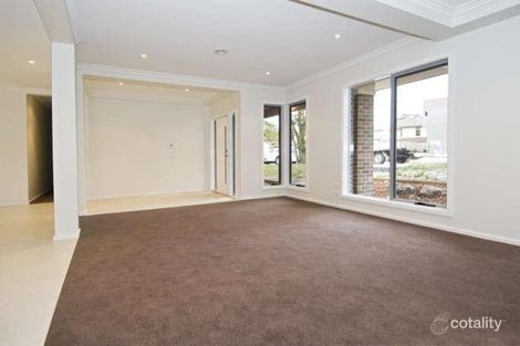 Property photo of 131 Main Drive Macleod VIC 3085