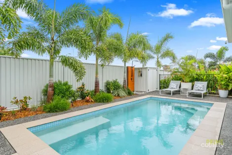 Property photo of 28 Quarterdeck Avenue Pialba QLD 4655