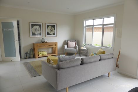 Property photo of 44 Triton Boulevard North Rothbury NSW 2335