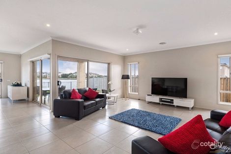 Property photo of 10 Rhode Island Close Point Cook VIC 3030