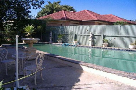 Property photo of 28 Curbur Avenue Pooraka SA 5095