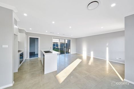 Property photo of 33 Egan Crescent Cobbitty NSW 2570