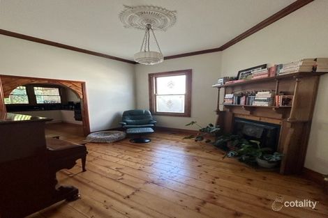 Property photo of 16 Levien Street Essendon VIC 3040