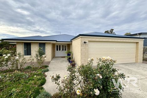 1 Magpie Cove, Little Grove, WA 6330