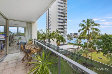Property photo of 31/40 Watson Esplanade Surfers Paradise QLD 4217