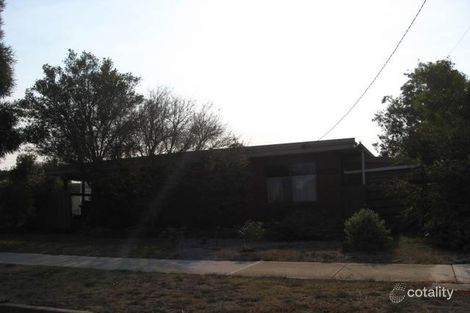 10 Forrest St, Sunbury, VIC 3429