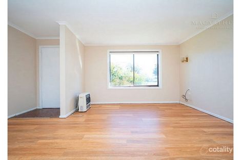 Property photo of 25 Truscott Drive Ashmont NSW 2650