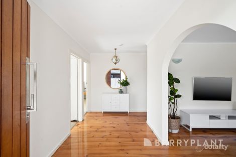 Property photo of 37 Fremont Parade Sunshine West VIC 3020