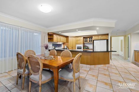 Property photo of 19 Coventry Place Wishart QLD 4122