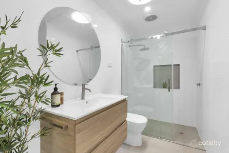 Property photo of 10/20 Underhill Avenue Indooroopilly QLD 4068