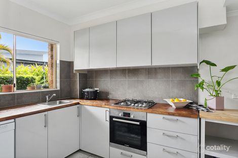 Property photo of 8/58 Ocean View Drive Wamberal NSW 2260