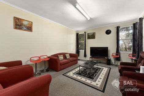Property photo of 53 Albert Parade Bordertown SA 5268