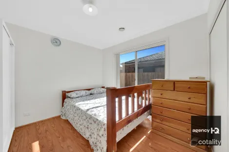 Property photo of 17 Everwin Drive Werribee VIC 3030