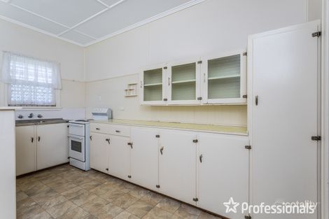 Property photo of 27 Hamilton Road Wavell Heights QLD 4012