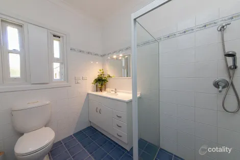 Property photo of 9 Gillis Street Dubbo NSW 2830