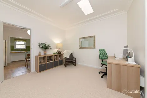 Property photo of 9 Gillis Street Dubbo NSW 2830