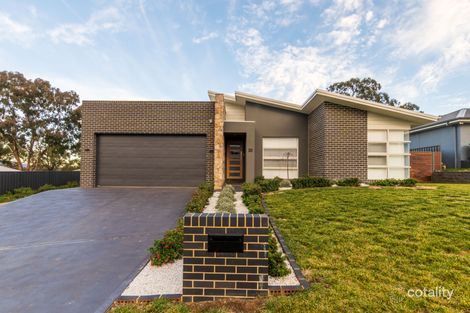 Property photo of 30 Stevenson Way Orange NSW 2800