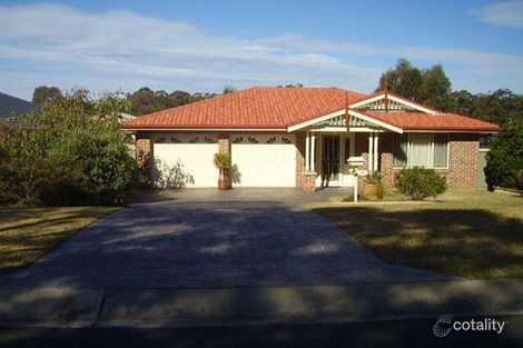 19 Carson Cres, Callala Bay, NSW 2540