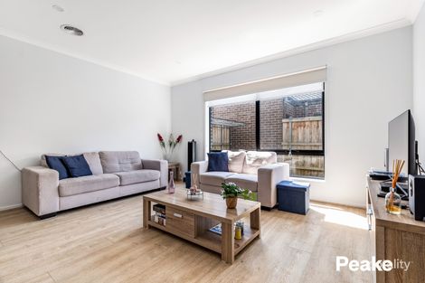 Property photo of 24 Gulliver Drive Officer VIC 3809