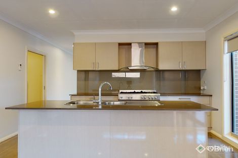 Property photo of 73 Wheelers Park Drive Cranbourne North VIC 3977