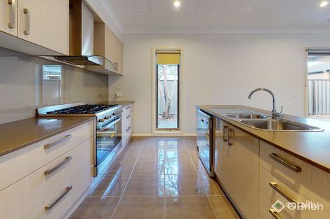 Property photo of 73 Wheelers Park Drive Cranbourne North VIC 3977