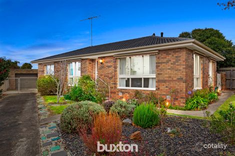 Property photo of 1 Wyong Court Grovedale VIC 3216