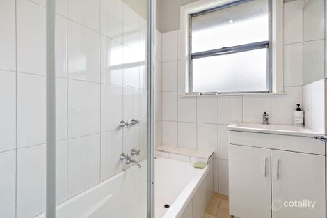 Property photo of 6 Clematis Avenue Wendouree VIC 3355