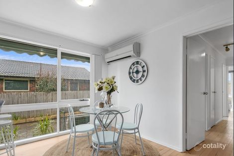 Property photo of 10 Mayune Court Cranbourne VIC 3977