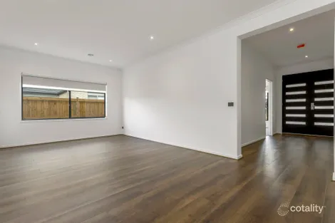 Property photo of 21 Stream Road Wyndham Vale VIC 3024