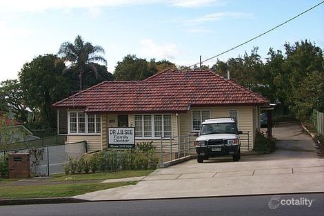 82 Stanley Rd, Camp Hill, QLD 4152