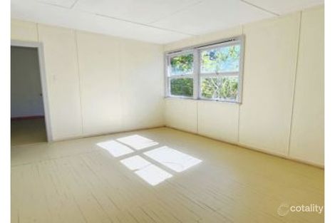 Property photo of 210 Learoyd Road Willawong QLD 4110