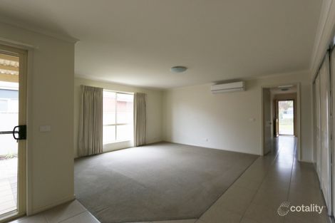 Property photo of 7 Grantham Terrace Kangaroo Flat VIC 3555