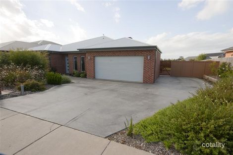 Property photo of 14 Kangaroo Grass Rise Traralgon East VIC 3844