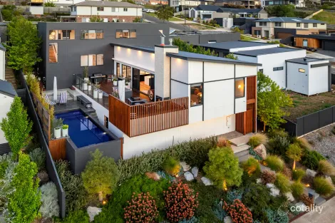 Property photo of 112 Mill Race Road Highton VIC 3216