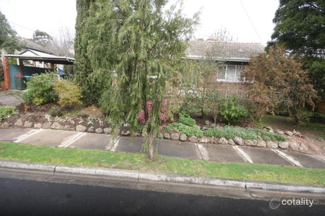 28 Meadow Rd, Croydon North, VIC 3136