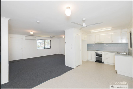 Property photo of 16 Halligan Crescent Norman Gardens QLD 4701