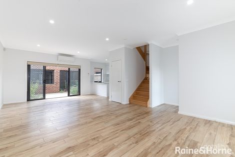 Property photo of 8/78 Saltlake Boulevard Wollert VIC 3750