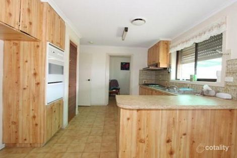 Property photo of 72 Opie Road Albanvale VIC 3021