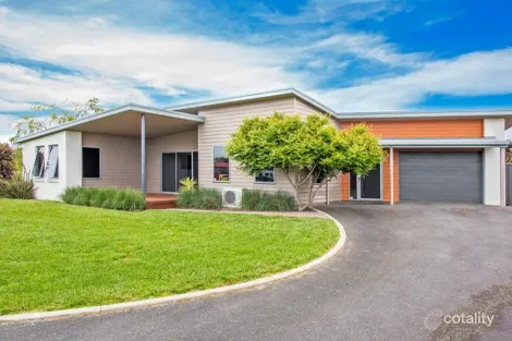 1/3 Bowick St, Wynyard, TAS 7325