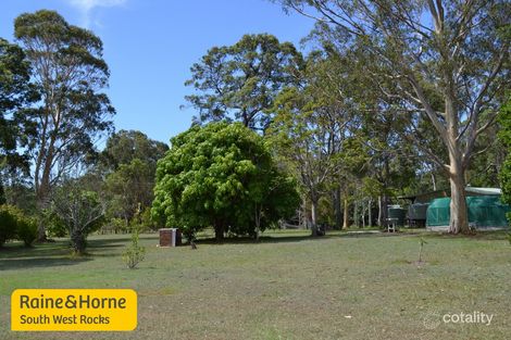 4 Rocks View Cres, Arakoon, NSW 2431
