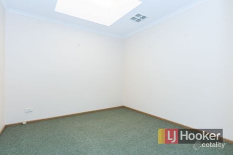 Property photo of 9 Isaac Court Cranbourne West VIC 3977