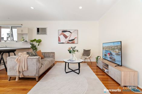 Property photo of 28 Tamarisk Avenue Glen Waverley VIC 3150
